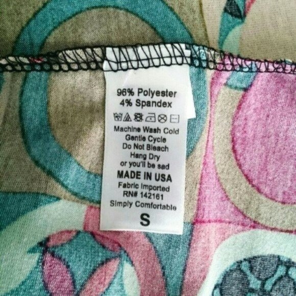 Lularoe Geometric Circle Print Classic Tee Pink Size Small - Picture 6 of 6